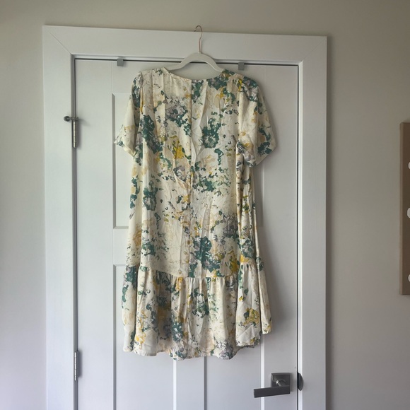 TARGET! NWOT! Dress - Picture 2 of 3